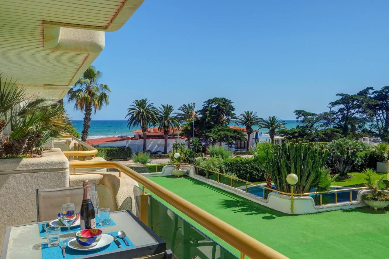 Mediterraneo Seaview Apartment By Hello Homes Sitges Dış mekan fotoğraf