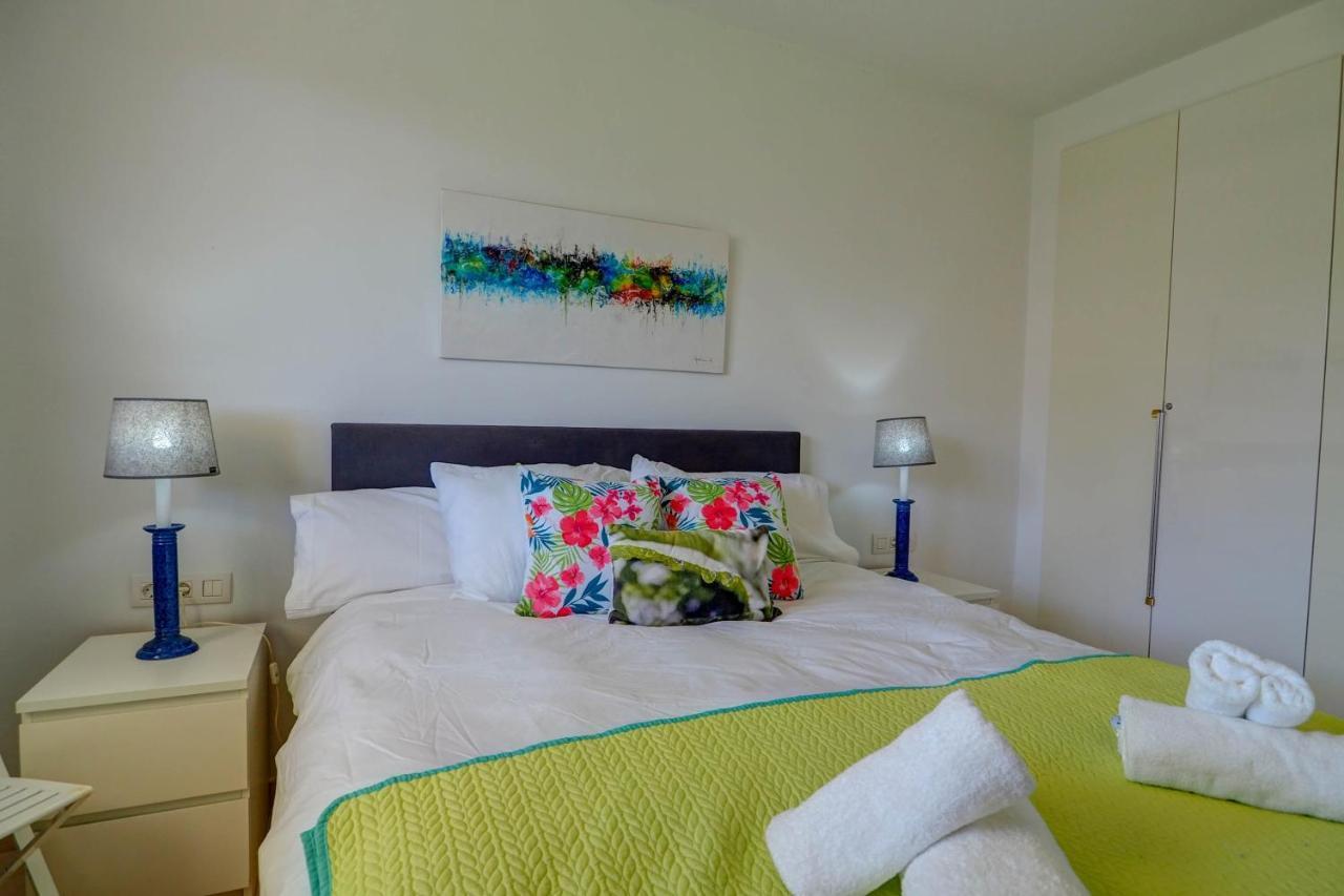 Mediterraneo Seaview Apartment By Hello Homes Sitges Dış mekan fotoğraf