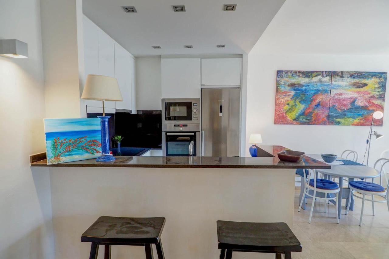 Mediterraneo Seaview Apartment By Hello Homes Sitges Dış mekan fotoğraf