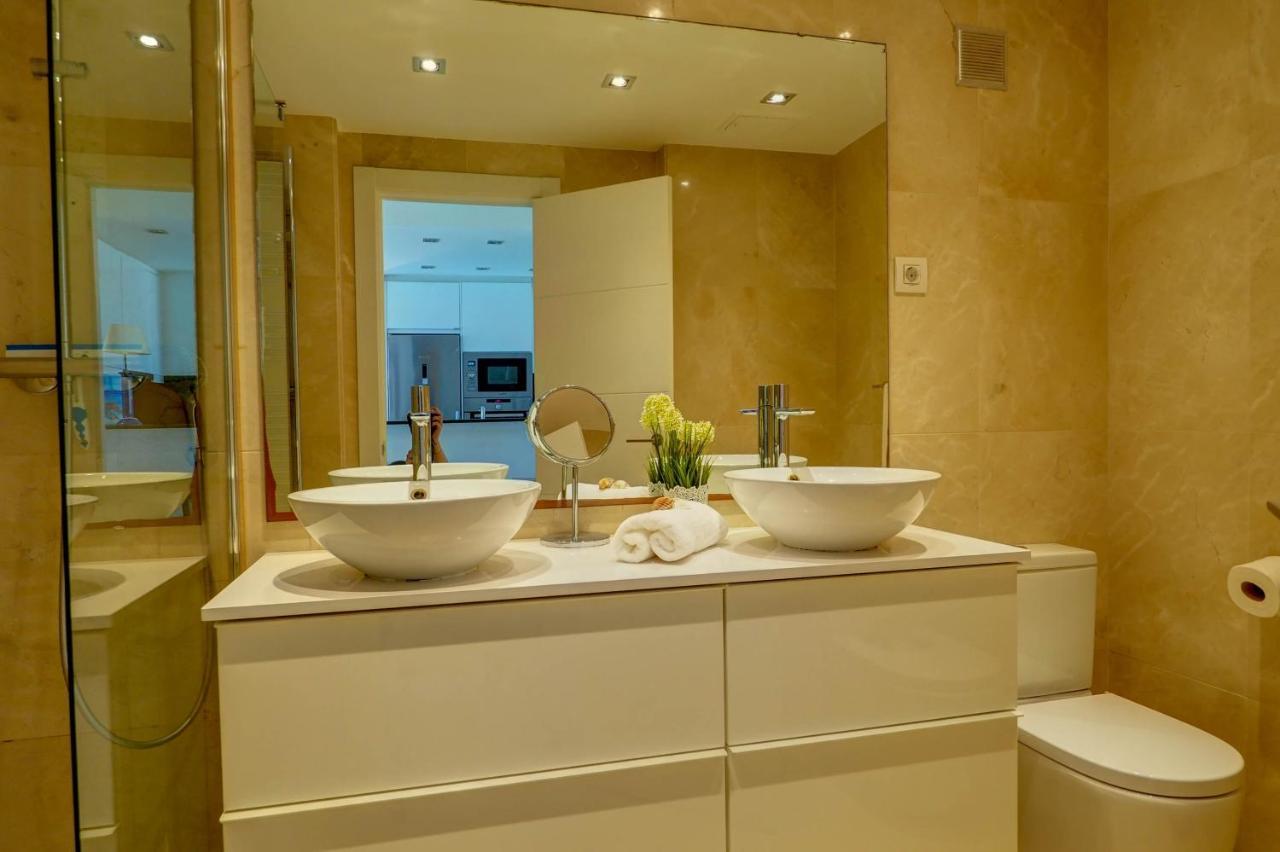 Mediterraneo Seaview Apartment By Hello Homes Sitges Dış mekan fotoğraf