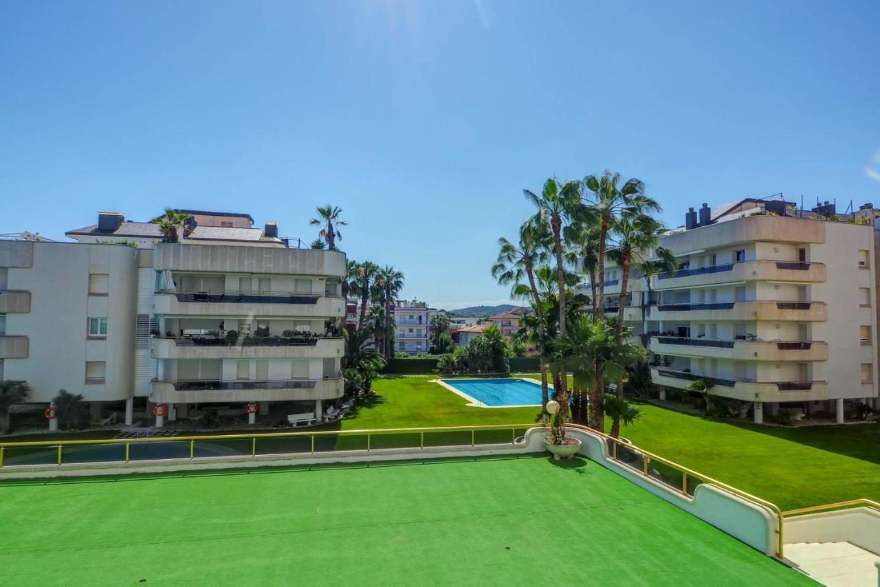 Mediterraneo Seaview Apartment By Hello Homes Sitges Dış mekan fotoğraf