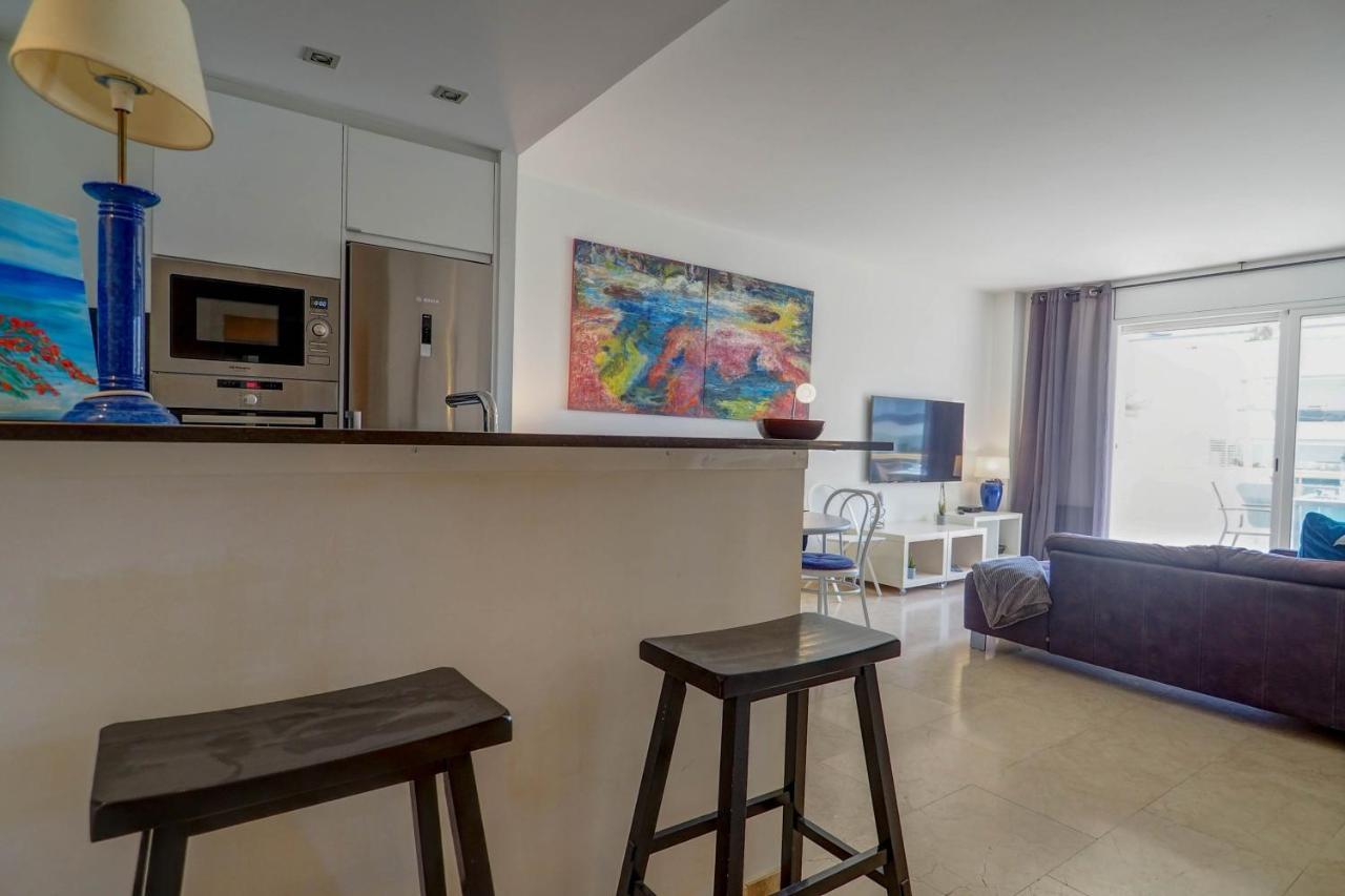 Mediterraneo Seaview Apartment By Hello Homes Sitges Dış mekan fotoğraf